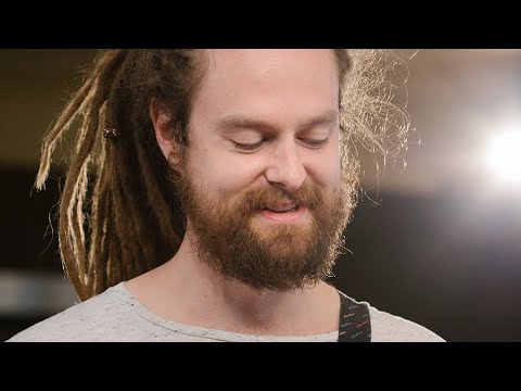 Tobias Elof - Lazy Sunday (HiSessions Live Music Video)
