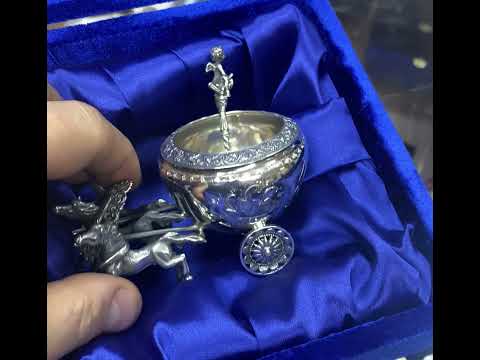 Серебряная солонка  с ложкой «Русская тройка», с053
