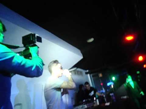 CHK-Holiday 23.02.13- Entrada.