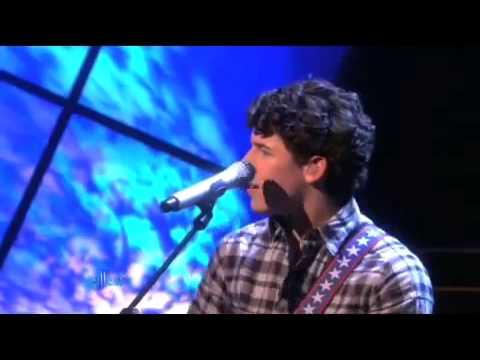 Thumbnail for Nick Jonas & The Administration - Who I Am [ Live @ Ellen Show 02_03_2010 } by Nick Jonas & the Administration