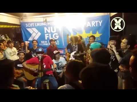 X-MEN - RELAKAN DIA PERGI [Live Acoustic at Nu Flag, Jakarta.]