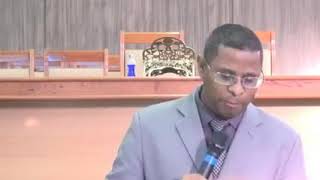 Línguas ou Dialetos? - Pr. Osiel Gomes