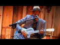 KEB MO: Come Into My Kitchen