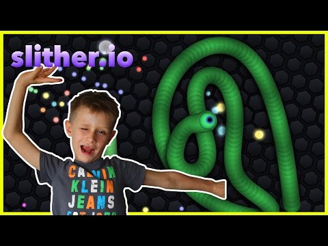 Slither.io app - GIANT SNAKE! | I'M A GREEN MONSTER!