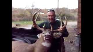 preview picture of video 'ohio buck 10-30-11'