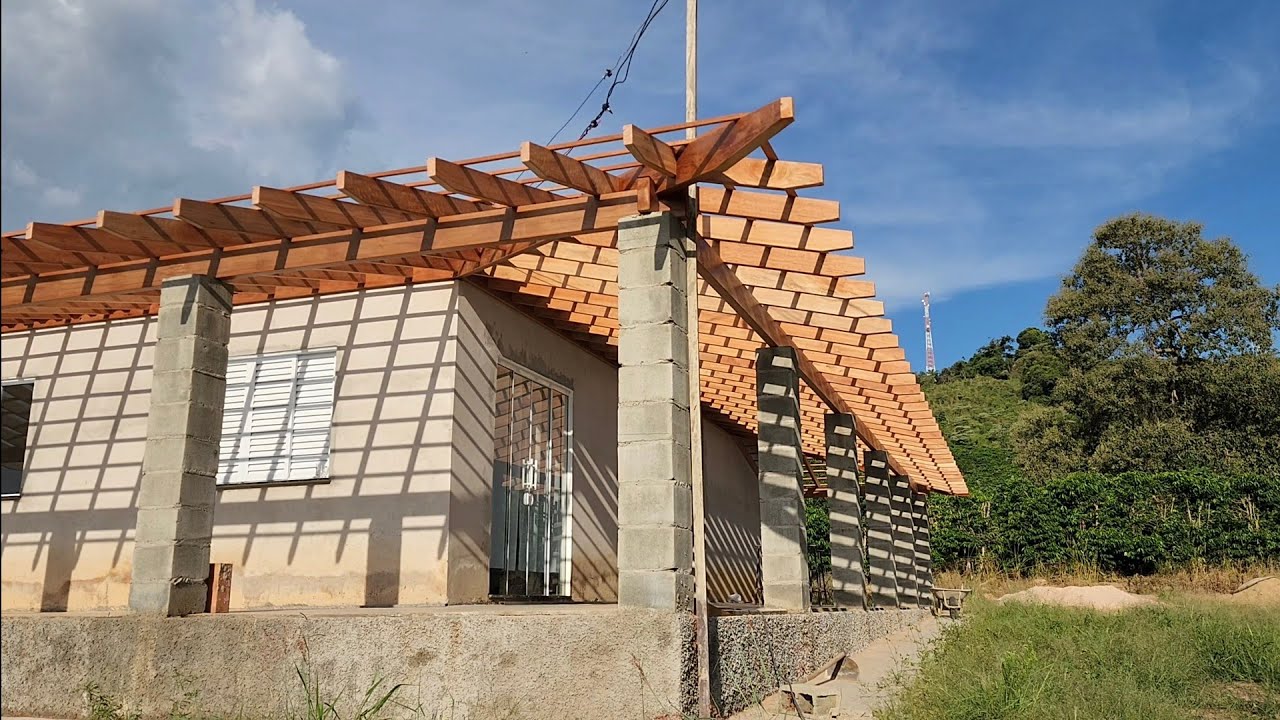 VARANDA NA ROÇA