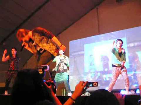 121229 F.CUZ Kpop Convention 4 - Rise Up