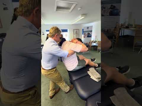 MANIPULATION of CERVICO-THORACIC junction #chiropracticadjustment #spinalmanipulation