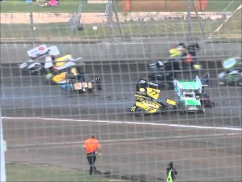 Perth Motorplex | Fomula 500 Pile Up