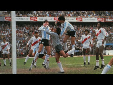 PERU 1 : 0 ARGENTINA  - ELIMINATORIAS MEXICO 86 ( resumen)