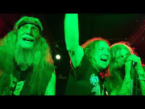 Saint Vitus - Born Too Late - Scott Reagers and Wino (10/6/2016 @ Underground Arts, Philadelphia)