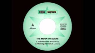 MOON INVADERS 