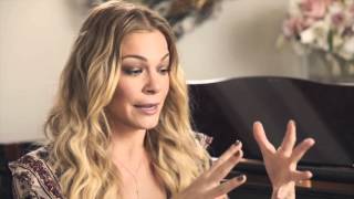 LeAnn Rimes talks about the recording of "Joy" from her "Today is Christmas" album