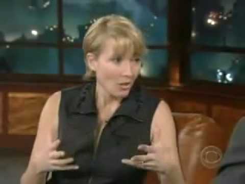 Emma on the late late show on Hugh Laurie:艾瑪提到休羅利(Hugh Laurie)