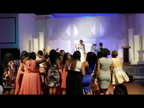 download lagu mp3 mp4 Bridal Toss Bouquet, download lagu Bridal Toss Bouquet gratis, unduh video klip Bridal Toss Bouquet
