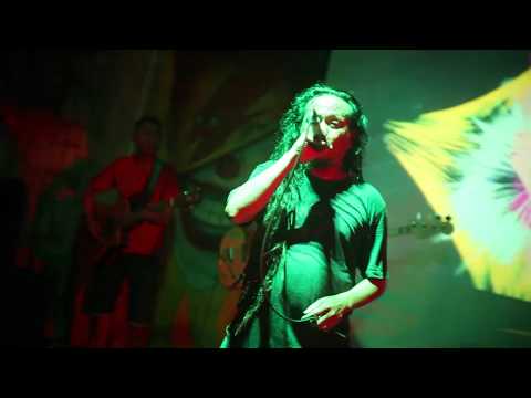 Ian kaya - Santai Aja Lau (Live Indopurejoy House)