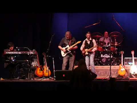 All You Can Carry - Tom Petty and The…
