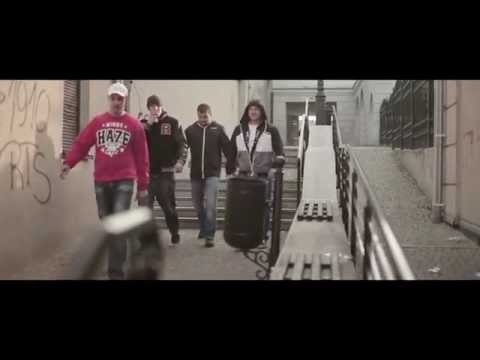 Człapik "Kartki" - Official Video (Prod. Mario Beatz)