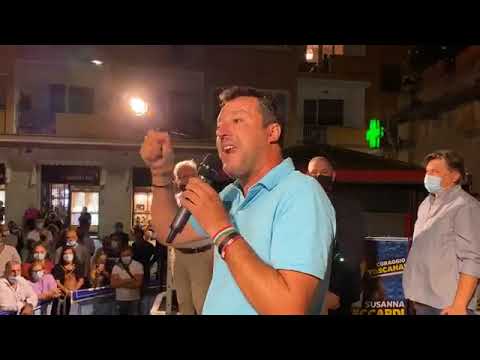 MATTEO SALVINI E SUSANNA CECCARDI IN PIAZZA AD ORBETELLO (GROSSETO)