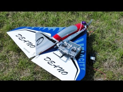 WESTON UK RC VELOCITY 50 (MANIC TEA TRAYS) ONBOARD CAMS - DEANO "ROLLER COASTER RIDE" SPOCKFEST 2014