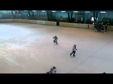 Medvescak Zagreb U12  goalie dance