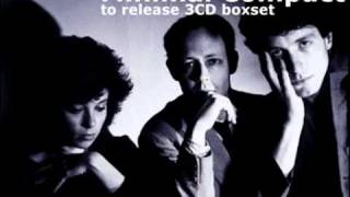 Minimal Compact - Autumn Leaves