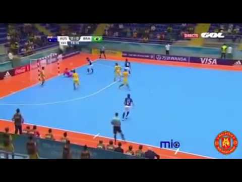 Amazing falcao skill