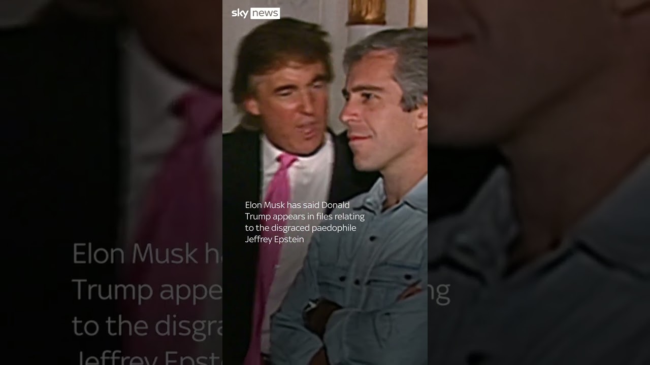 Watch: Donald Trump and Jeffrey Epstein together in 1992 - YouTube