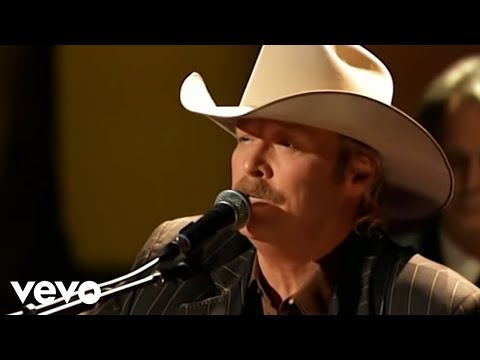 Alan Jackson - I Love To Tell The Story (Live)
