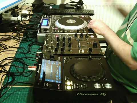 DJ Ben Foster/Manchester,UK - 90 Minute House Mix 03-04-2022