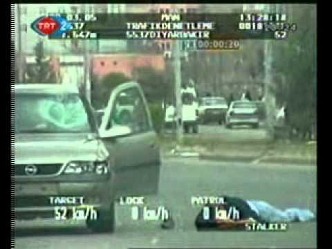 Kto takim ludziom daje prawko?