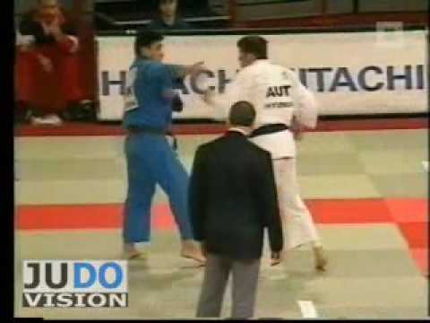 JUDO 1999 World Championships: Ok Chol Kwak (PRK) - Patrick Reiter (AUT)