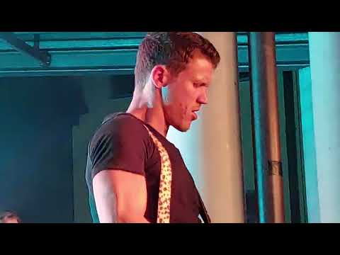 Cagey Strings   Roll over Beethoven  Rock´n Roll  beim Otterfinger Dorffest