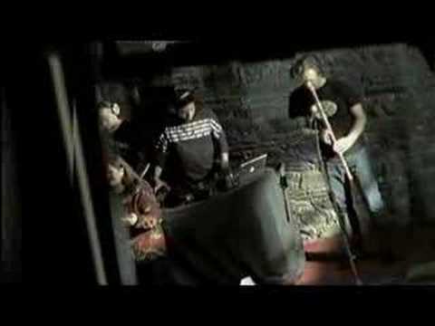 Sabahat akkiraz sen köksün bende dal