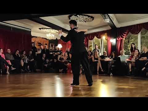 Alex Moncada & Martina Waldman dance "No te quiero mas"