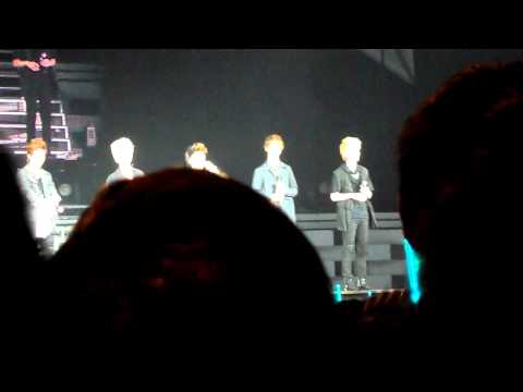[FANCAM] 110910 SHINee World Concert @ Singapore (1)