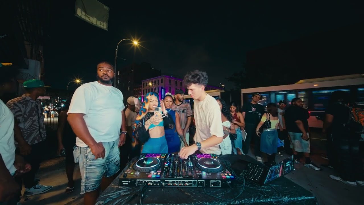 Love Ty | Ayleks | Signature Series Live Set and Performance | I Tried Sexy Drill ft Lonny Loveh