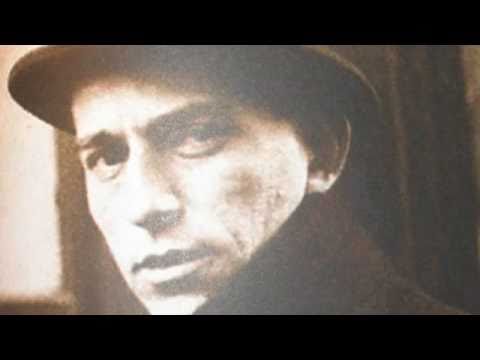 ΜΕΣ' ΣΤΟΝ ΤΕΚΕ ΤΗΣ ΜΑΡΙΓΩΣ, 1935, ΤΕΤΟΣ ΔΗΜΗΤΡΙΑΔΗΣ