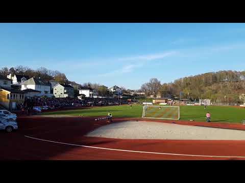 2725 tilskuere på Halden Stadion. Kvik-Halden - Fredrikstad FK 1-0 22. april 2019