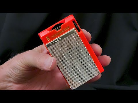Wilco transistor radio - consumer product design & trim techniques - 1950s 1960s - collectornet.net