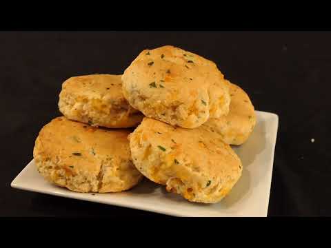 Cheddar Bay Biscuits | How to make Cheddar Bay Biscuits | Mary Berry's Scone recipe.