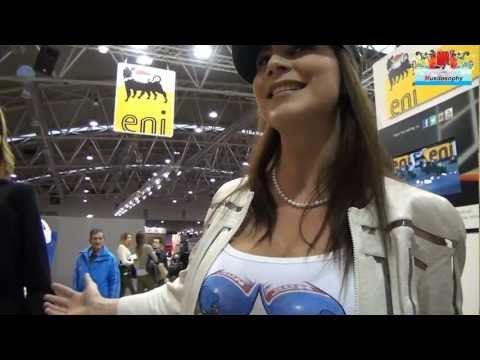 Roberta Gemma Testimonial del Night Club Paradise al Motodays di Roma 2013
