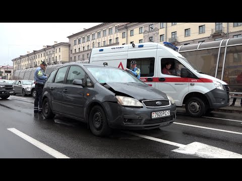 В Минске мужчина, устроивший ДТП, попытался напасть с ножом на пострадавших