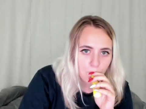Fake WebCam HD For Video Omegle   Face Cut Sweet Girl # 1