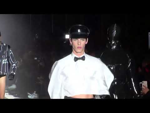 Moschino Milan Man FW18-19