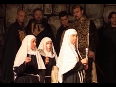 Giuseppe Verdi - Trovatore - Coro delle Religiose (Ah se l'error t'ingombra)