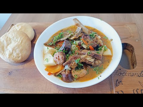 Cómo hacer un Ajíaco con carnes asadas del día anterior | Cocina fácil y llena de sabor