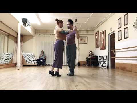 Tango 301M: decoding crosses