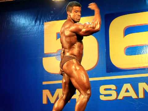 Victor Luna - Mr Santos 2010 -IFBB