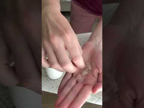 Fixing a hole in a cashmere sweater the easy way!